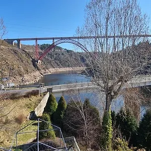 garabit-hotel.hotels-rhonealpes.com/